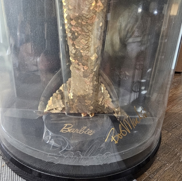 Barbie Bob MackieGold Limited Edition w/ Acrylic Display case - Picture 1 of 9